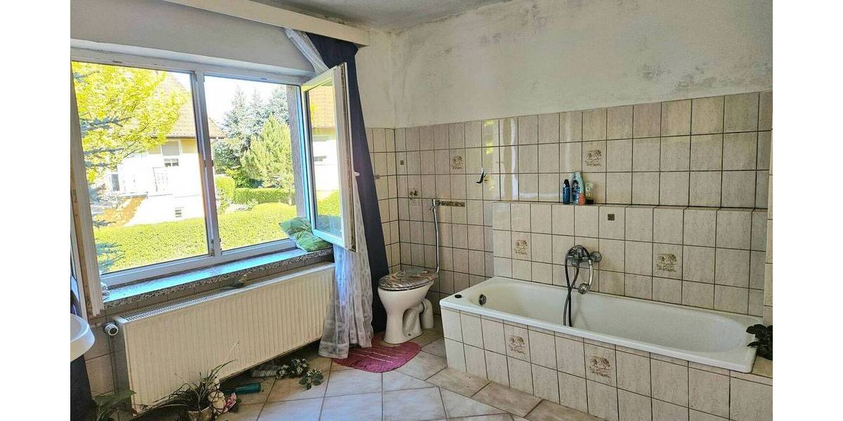 Einfamilienhaus Tangerhütte - 7 Zimmer, 160 m&sup2;, 89.000&euro; | Angebot:26094452
