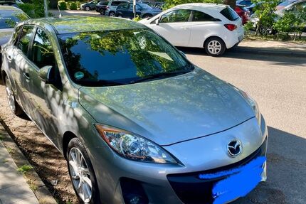 Mazda 3 67.500 km 7.500 &euro; Hamburg 22459