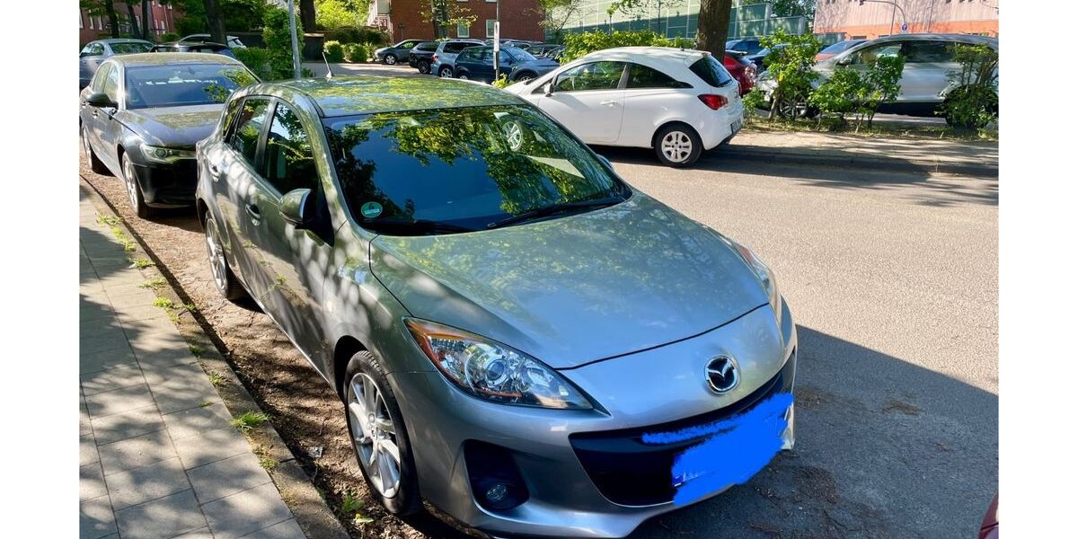 Mazda 3 67.500 km 7.500 &euro; Hamburg 22459
