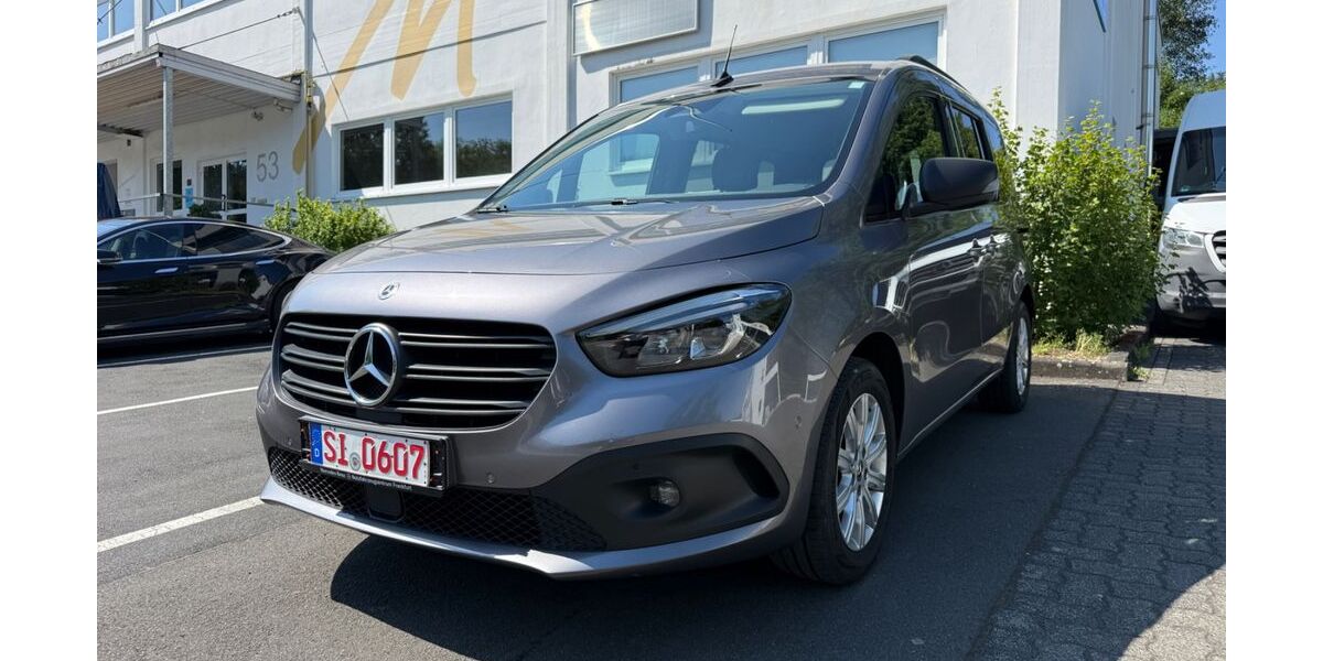 Mercedes-Benz Citan 146.775 km 15.999 &euro; Burbach 57299