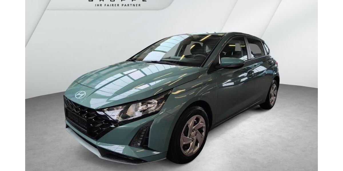 Hyundai i20 12.496 km 17.690 &euro; Cuxhaven 27472