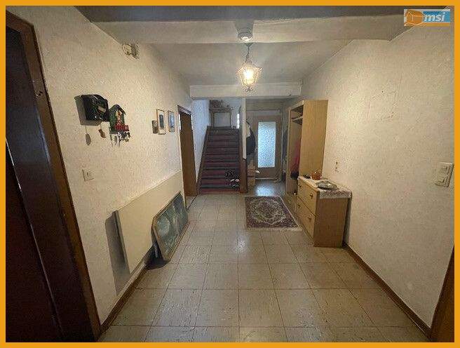 Einfamilienhaus Alsfeld / Eifa Eifa - 8 Zimmer, 180 m&sup2;, 82.900&euro; | Angebot:25800249
