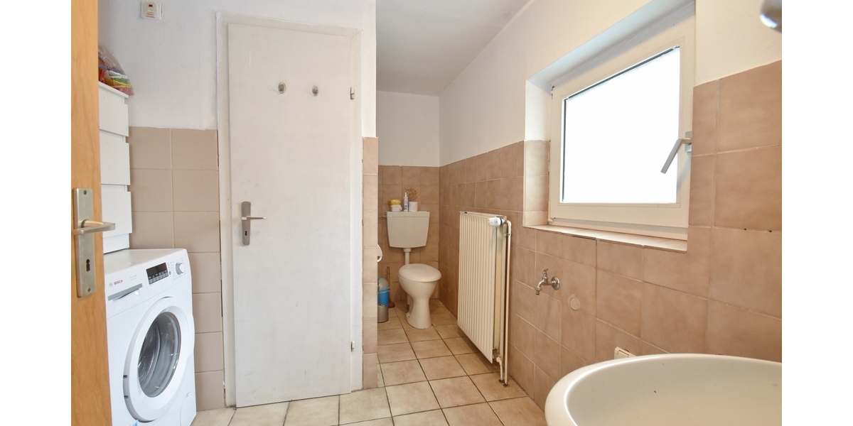 Zweifamilienhaus in zentraler Lage am Untenende. Durch Mieteinnahmen zum Eigenheim! - Zweifamilienhaus Papenburg | Angebot:26365847