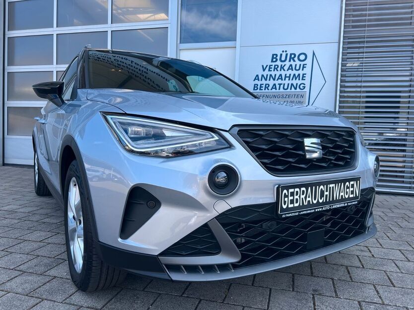 Seat Arona 23.600 km 25.790 € Singen 78224