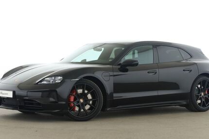 Porsche Taycan 9.900 km 153.900 &euro; Bamberg 96052