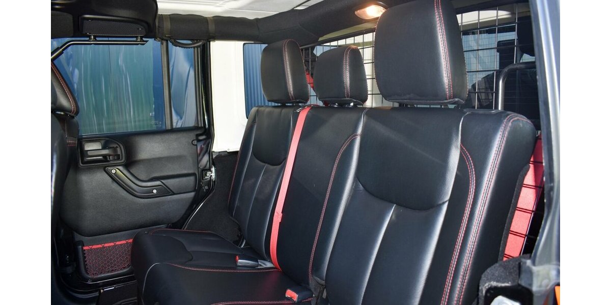 Jeep Wrangler Unlimited Rubicon 3.6l V6 A/T 68.288 km 46.500 &euro; Höchberg-Würzburg 97204