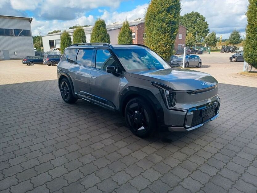 EV9