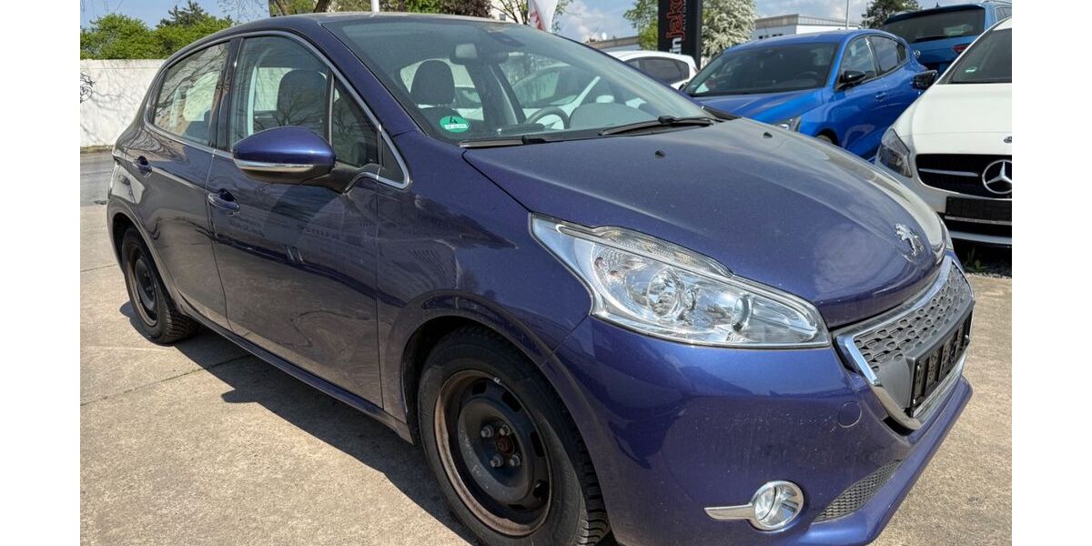 Peugeot 208 117.000 km 4.880 &euro; Mainaschaff 63814