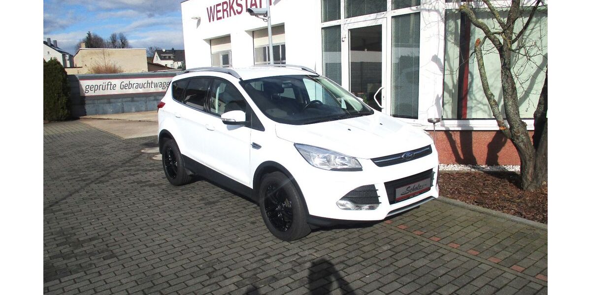 Ford Kuga 45.000 km 11.990 &euro; Bennewitz 04828