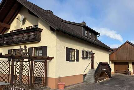 Haus Burglengenfeld - 5 Zimmer, 112 m&sup2;, 399.000&euro; | Angebot:25337680