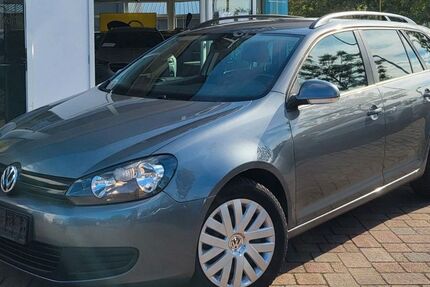 VW Golf 266.000 km 2.950 &euro; Vetschau/Spreewald 03226