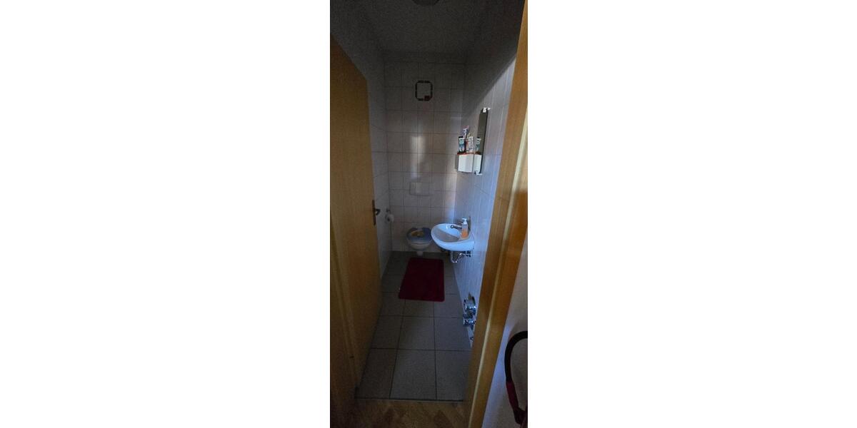 Erdgeschoßwohnung Heilsbronn - 9 Zimmer, 220 m&sup2;, 598.000&euro; | Angebot:25961632