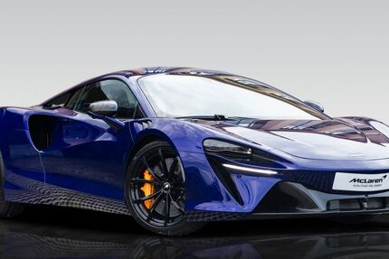 McLaren Artura 1.500 km 218.700 &euro; München 80939