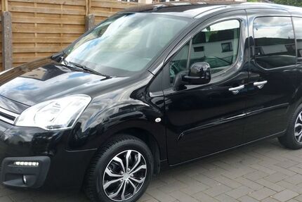 Citroen Berlingo 67.800 km 11.480 &euro; Hilden 40721