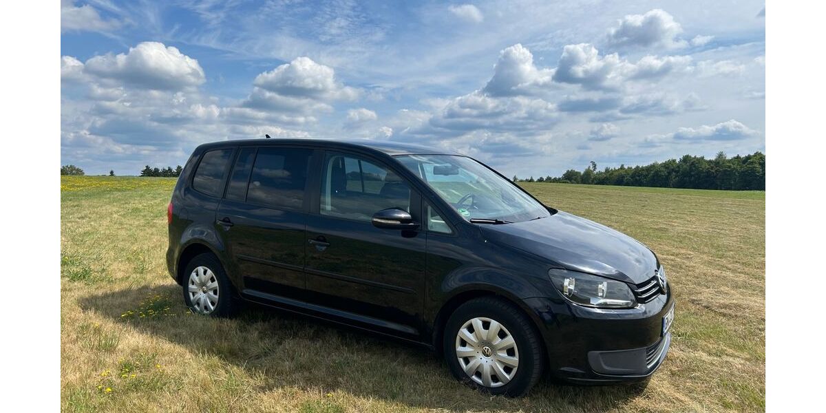 VW Touran 208.000 km 5.199 &euro; Brachttal 63636