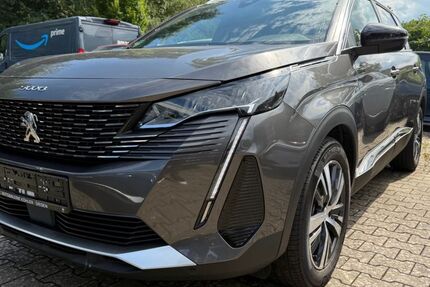 Peugeot 5008 30.906 km 30.300 € Siegen 57072