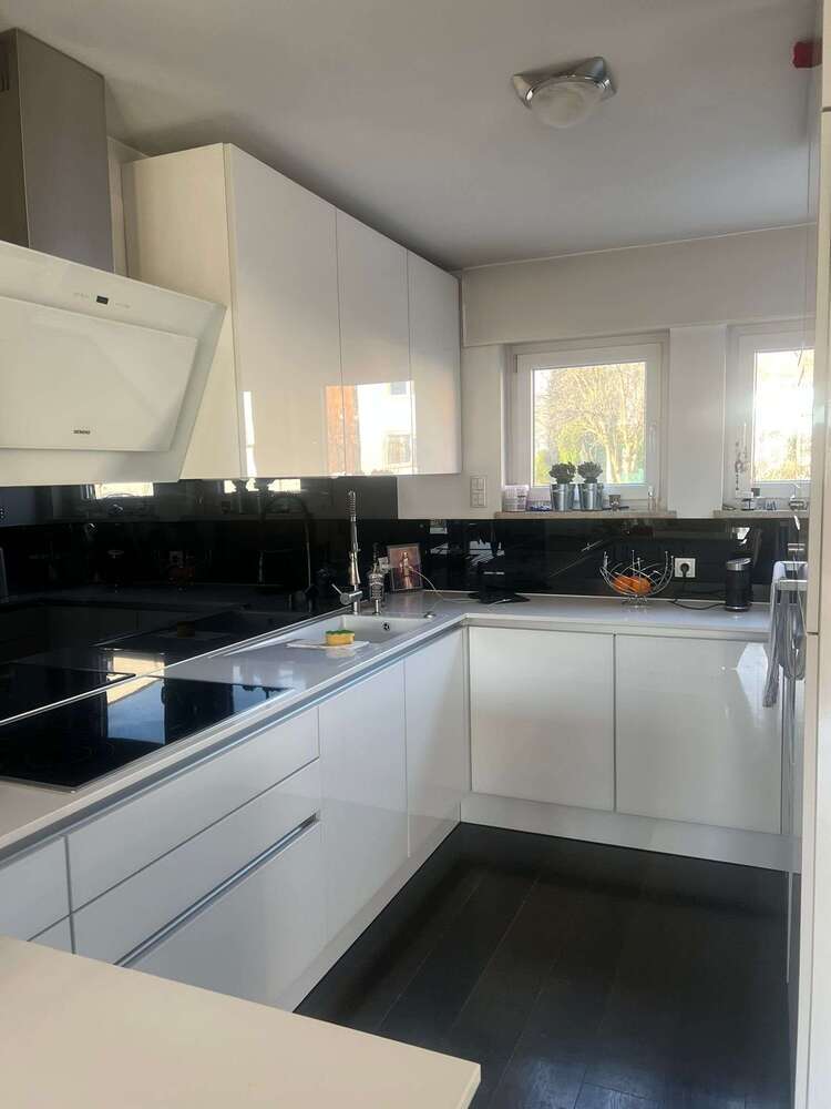 Haus zum Kaufen in Wiesbaden 859.000 € 150 m²