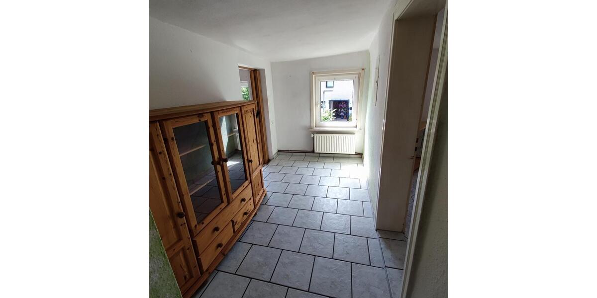 Einfamilienhaus Dassel - 5 Zimmer, 134 m&sup2;, 64.000&euro; | Angebot:26991124