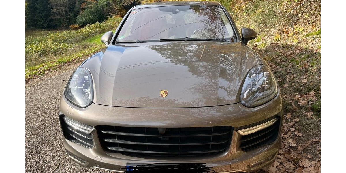Porsche Cayenne 57.000 km 51.500 &euro; Baden-Baden 76532