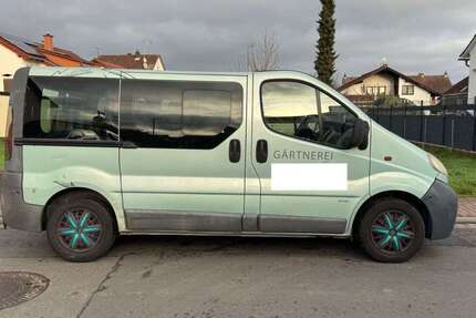 Opel Vivaro 200.000 km 2.777 &euro; Freigericht Somborn 63579