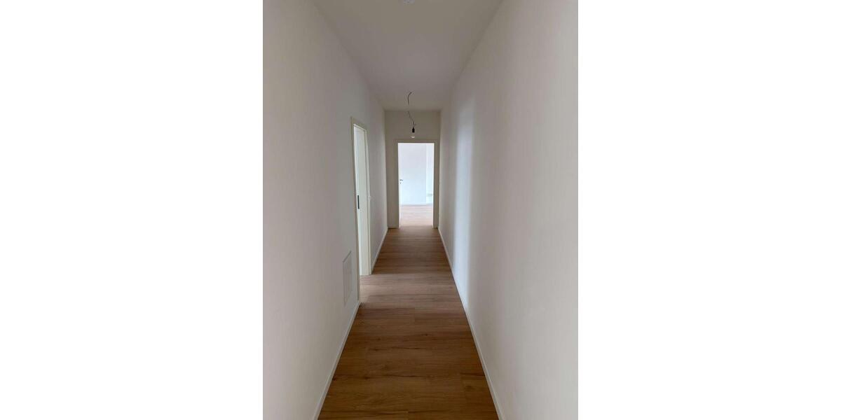 Etagenwohnung Bielefeld - 5 Zimmer, 122 m&sup2;, 1.520&euro; | Angebot:26099695