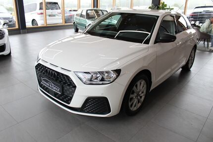 Audi A1 80.000 km 16.990 € Amstetten 73340