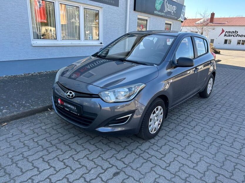 i20