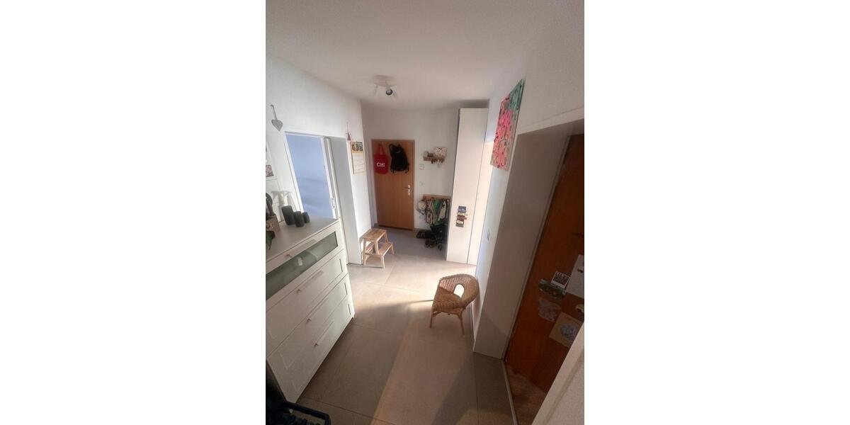 Erdgeschoßwohnung Bürstadt - 3 Zimmer, 90 m&sup2;, 1.200&euro; | Angebot:26409340