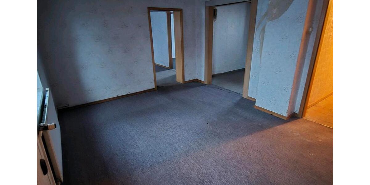 Doppelhausshälfte als Lagerfläche zimmer