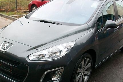 Peugeot 308 79.300 km 6.900 &euro; Berlin 12347