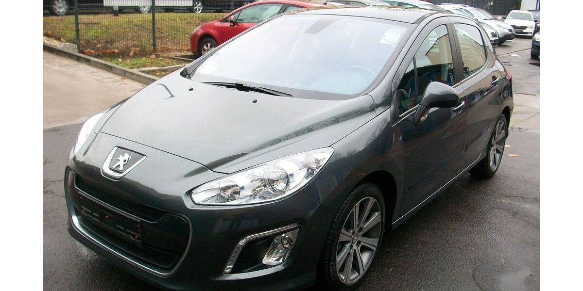 Peugeot 308 79.300 km 6.900 &euro; Berlin 12347