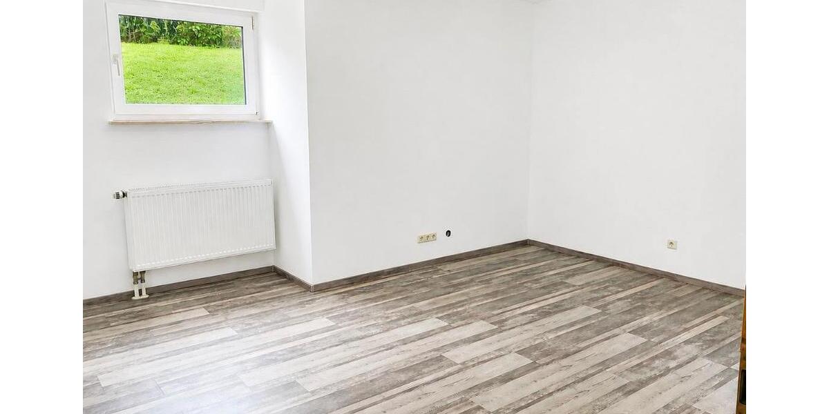 Etagenwohnung Kaufungen - 3 Zimmer, 85 m&sup2;, 175.000&euro; | Angebot:26868810