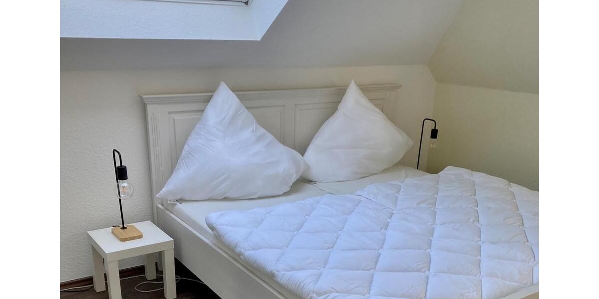 Dachgeschoßwohnung Bad Soden am Taunus - 2 Zimmer, 51 m&sup2;, 774&euro; | Angebot:26162641