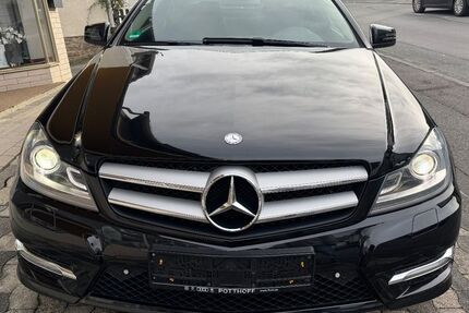 Mercedes-Benz C 250 140.400 km 15.900 &euro; Meschede 59872