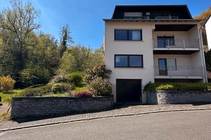 Haus Bernkastel-Kues Kues - 9 Zimmer, 285 m&sup2;, 2.300&euro; | Angebot:26238173