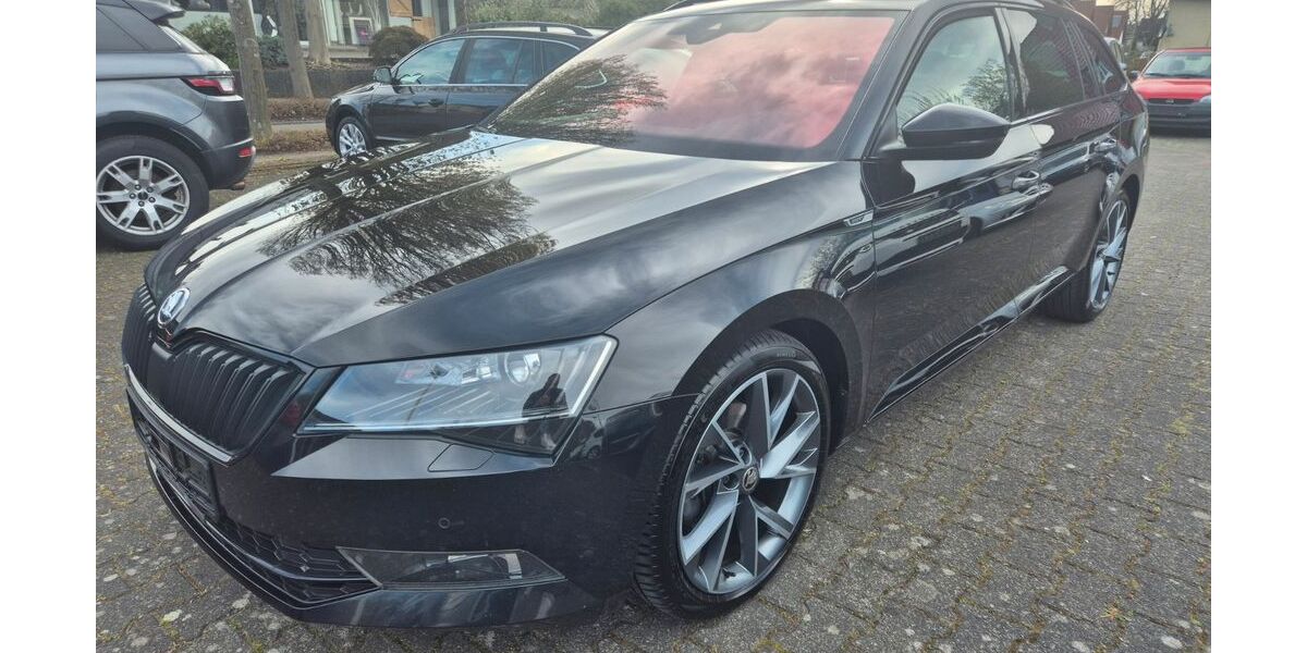 Skoda Superb 177.000 km 18.990 &euro; Detmold 32756