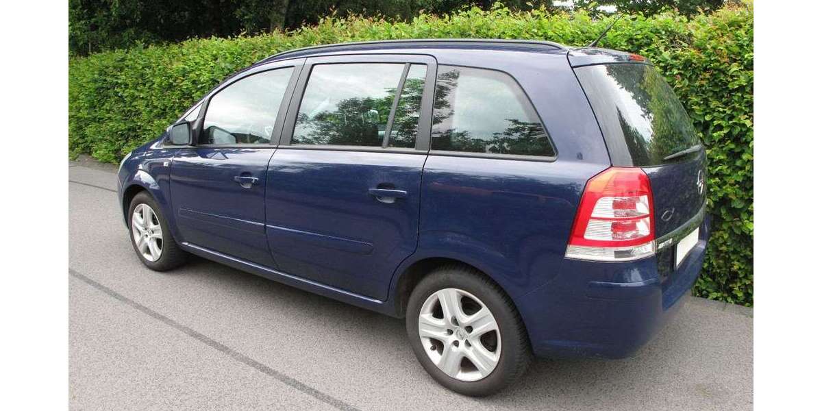 Opel Zafira B Edition 7Sitzer 2.Hand Scheckheft 193.000 km 1.111 &euro; Bergneustadt 51702