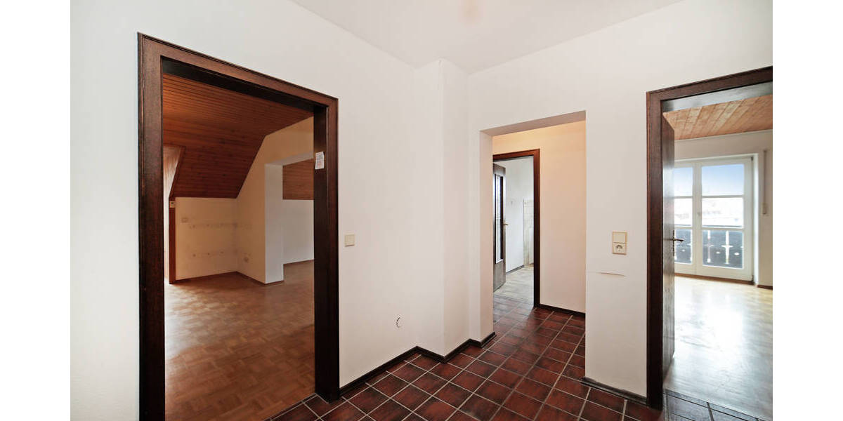 Etagenwohnung Bad Tölz - 2 Zimmer, 72 m&sup2;, 360.000&euro; | Angebot:26175158