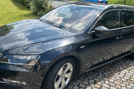 Skoda Superb 105.700 km 21.900 &euro; Dresden 01156