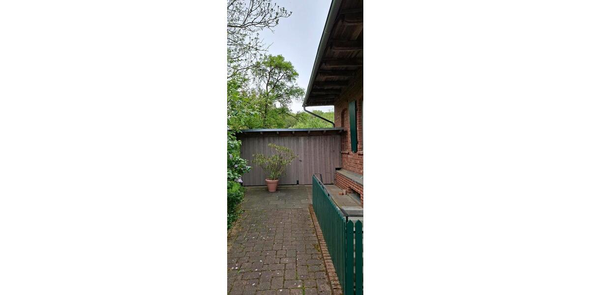 Einfamilienhaus Lübbecke - 4 Zimmer, 95 m&sup2;, 950&euro; | Angebot:26434497