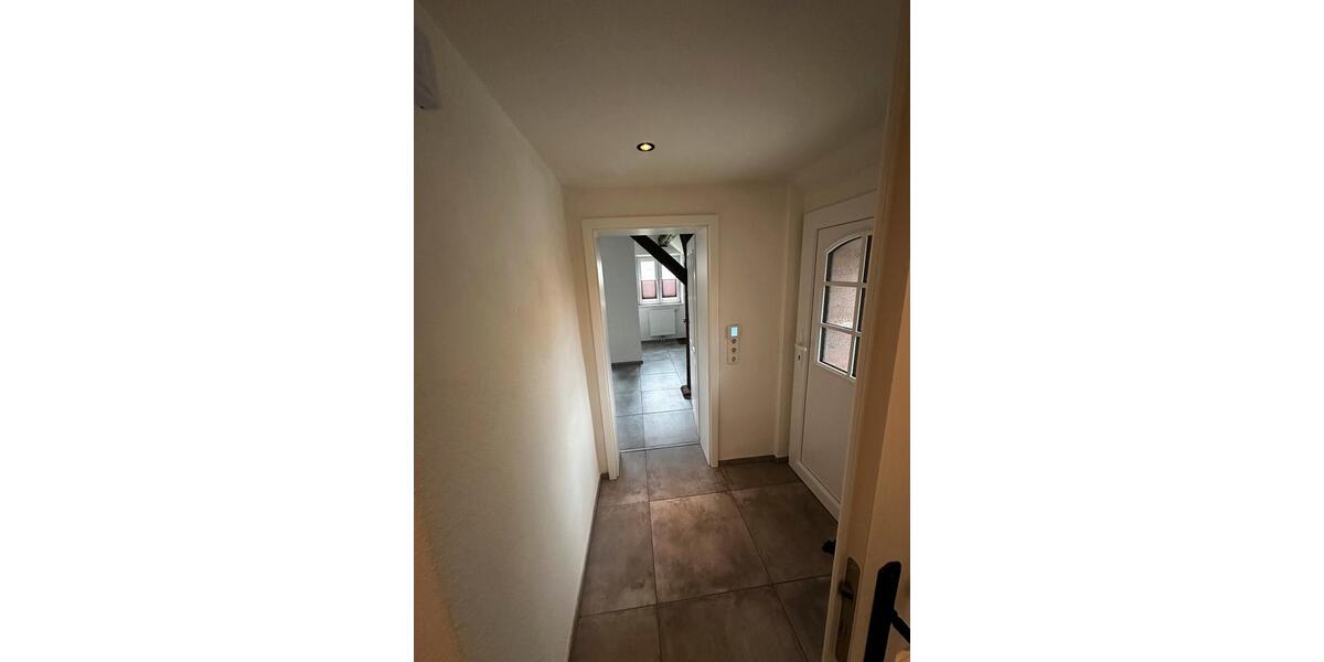 Einfamilienhaus Jever - 2 Zimmer, 65 m&sup2;, 800&euro; | Angebot:26340856