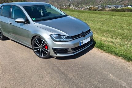 VW Golf 181.000 km 7.350 &euro; Etzbach 57539
