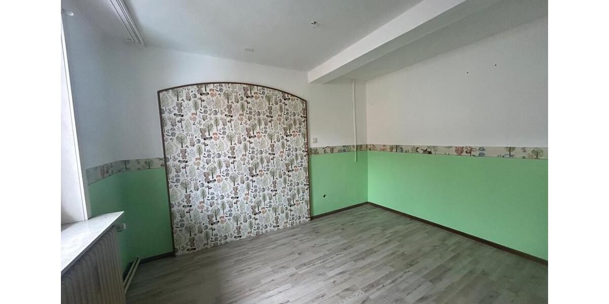 Doppelhaushälfte Waldkappel - 10 Zimmer, 260 m&sup2;, 1.000&euro; | Angebot:26493862