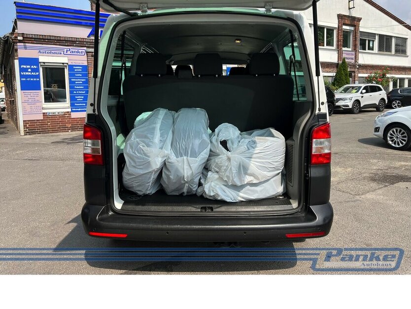 VW T5 Transporter Kombi 1. Hand 8 sitzer 169.000 km 14.990 € Berlin 13187