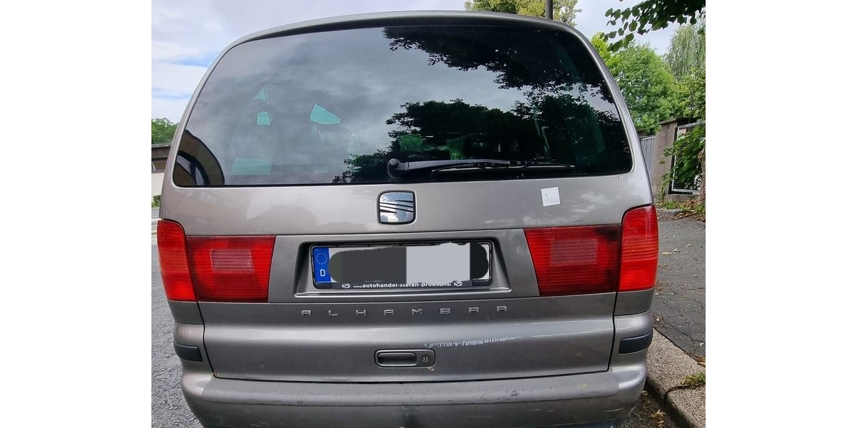 Seat Alhambra 178.000 km 6.300 &euro; Hof 95015
