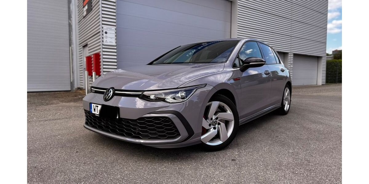 VW Golf 23.800 km 29.900 &euro; Waldshut-Tiengen 79761