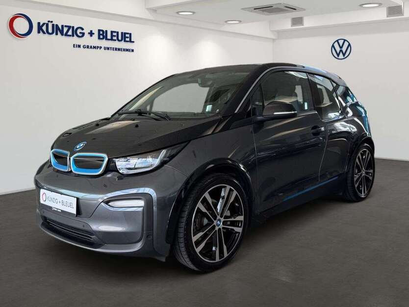 i3