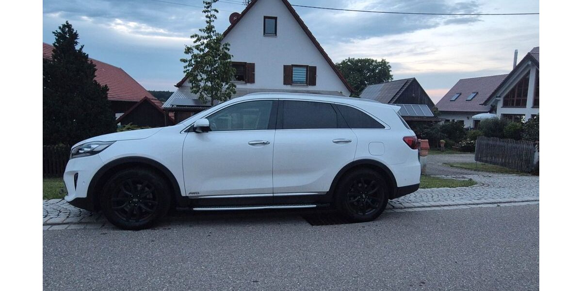 Kia Sorento 153.000 km 19.000 &euro; Biberbach 86485