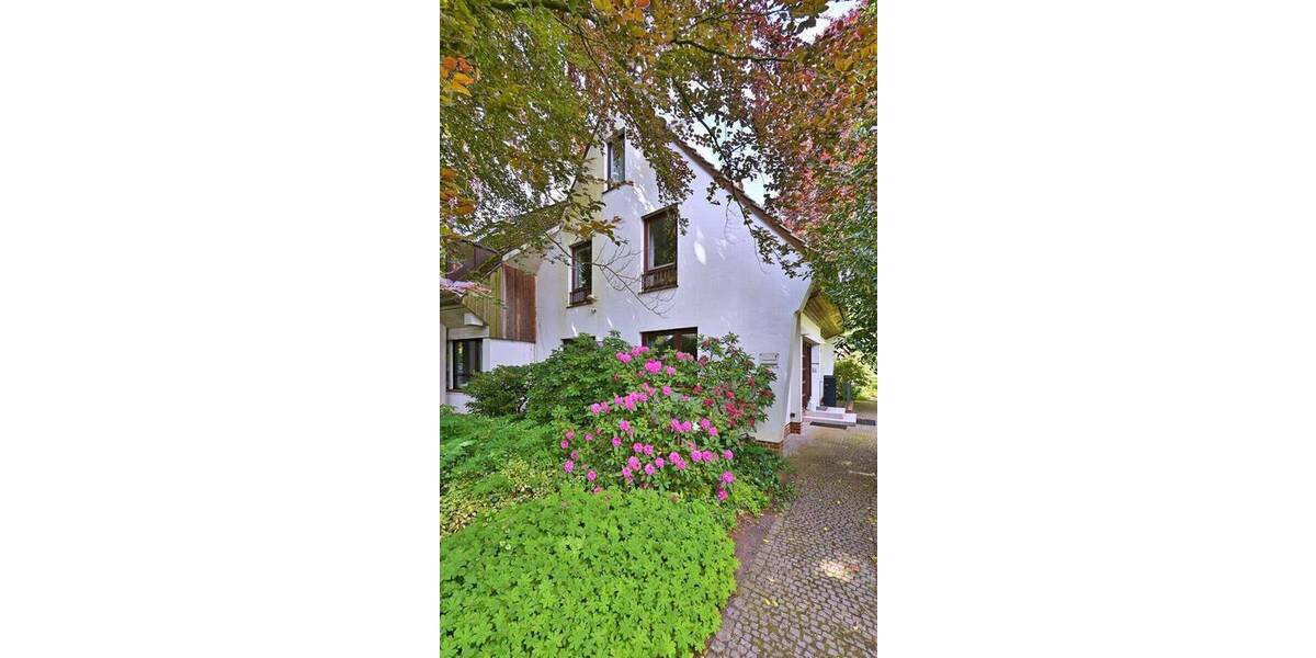 Mehrfamilienhaus, Wohnhaus Hamburg Rissen - 8 Zimmer, 265 m&sup2;, 1.050.000&euro; | Angebot:26851942