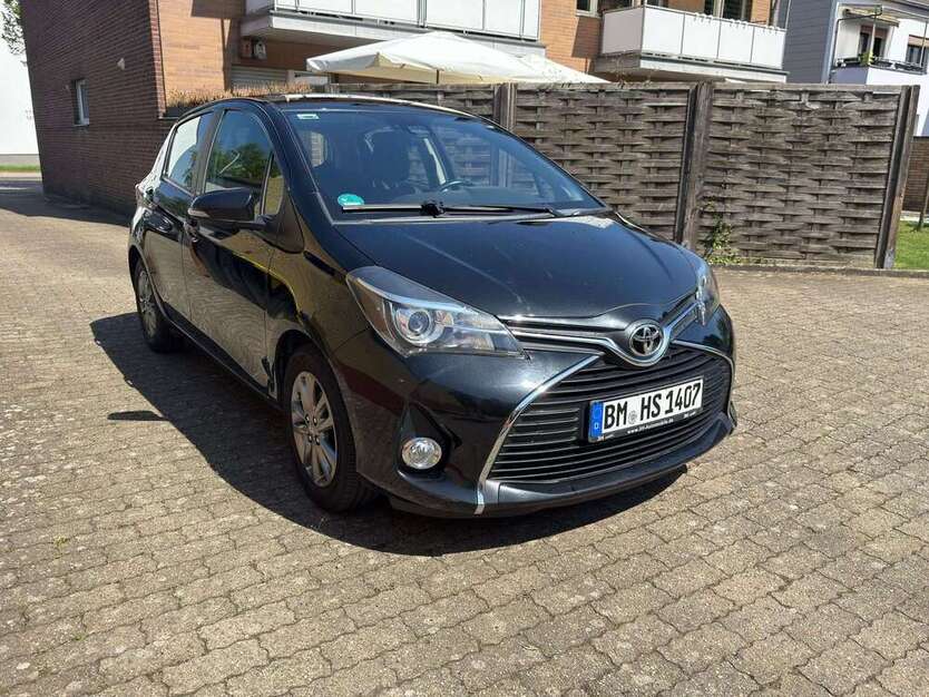 Yaris